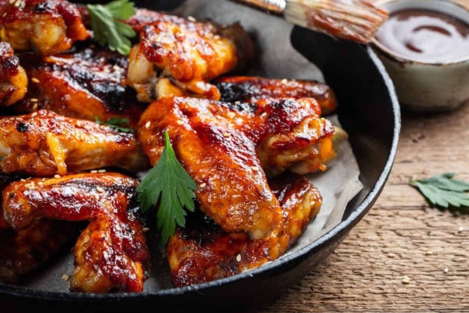 Best Way to Reheat Leftover Chicken Wings