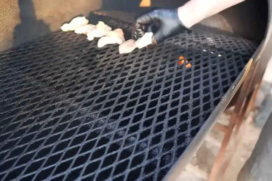 Add the chicken wings to the grill