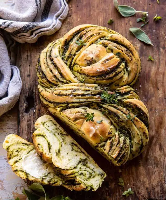 Swirled garlic herb bread