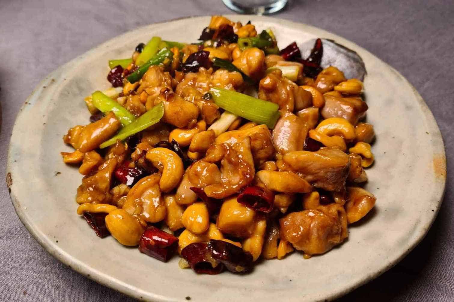 Why is the Hunan Chicken Recipe liked by many