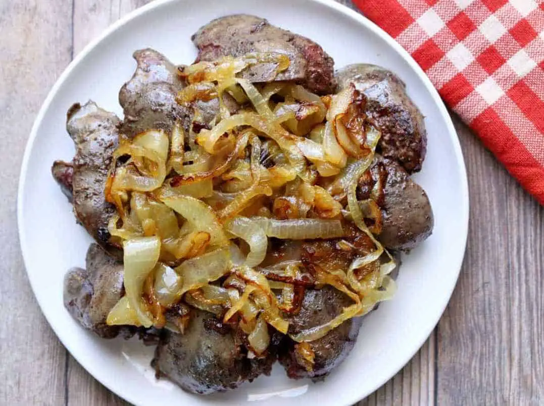 Sauteed Chicken Livers with Onions by Healthy Recipe