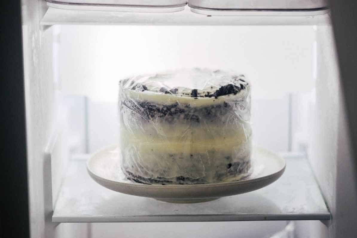 Freezing-The-Wedding-Cake
