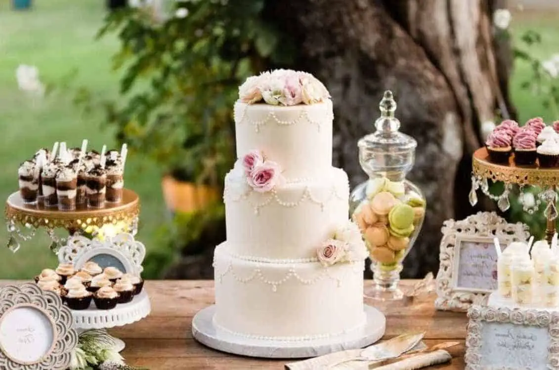 Thawing-The-Wedding-Cake