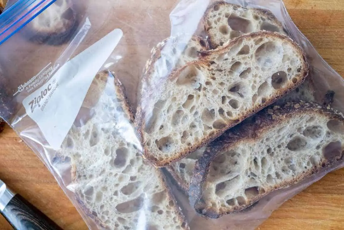 Unreliable-ways-to-store-sourdough-bread