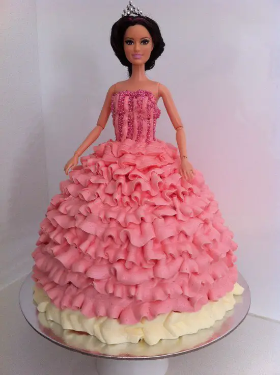 how-to-make-a-princess-doll-cake-from-scratch-550x736-1