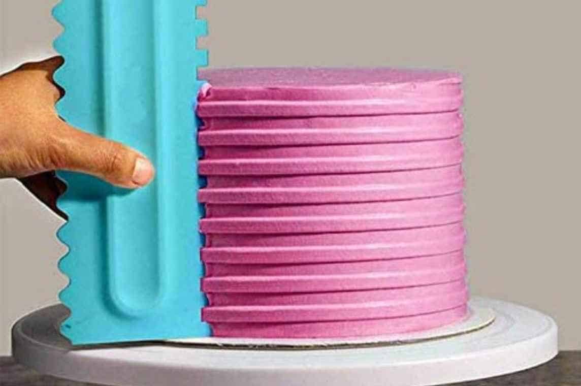 how to crumb coat a cake mix