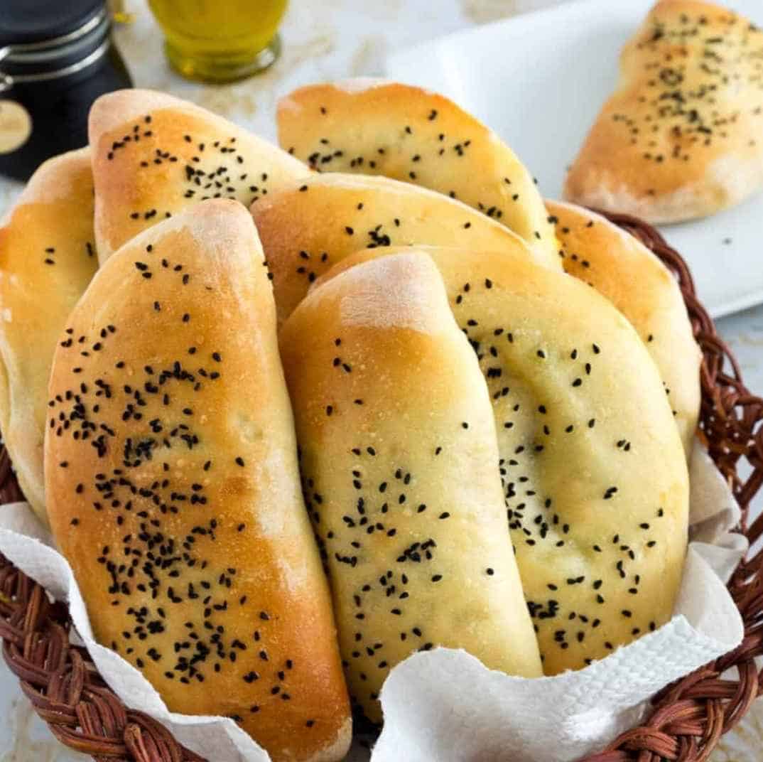 stuffed bread rolls